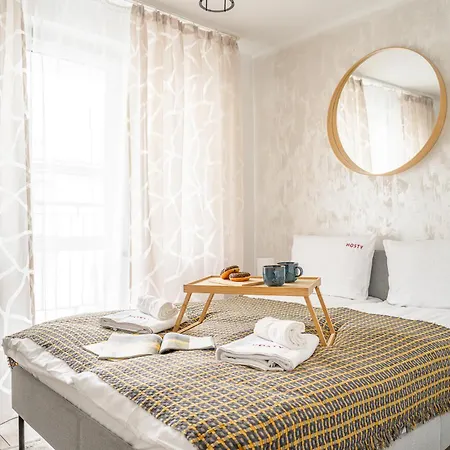 Stylish Floor With Balcony In * クラクフ